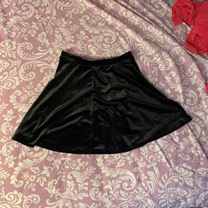 LA Heart Elastic black velvet skirt